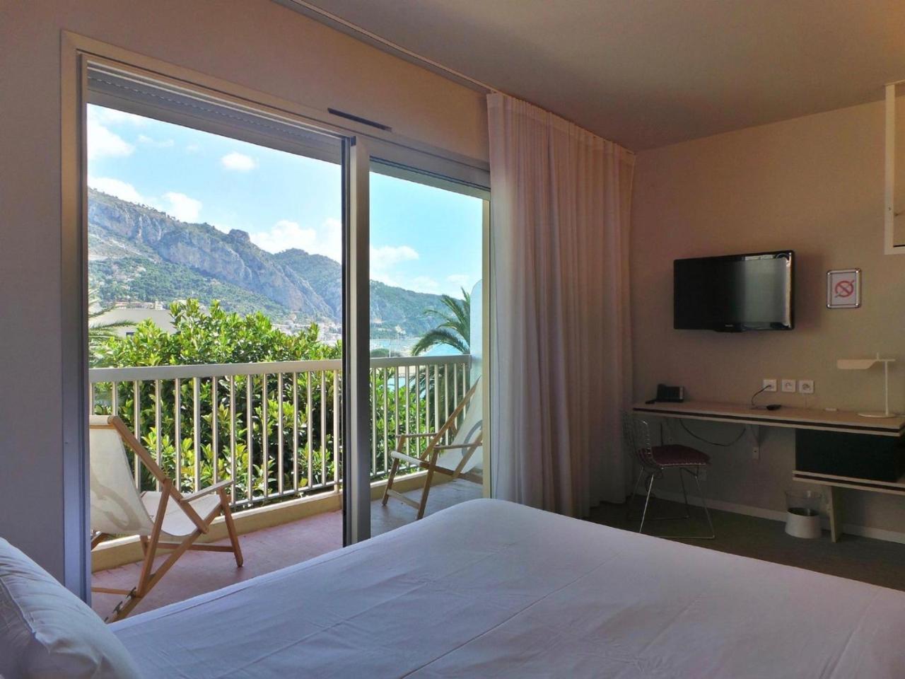 Palm Garavan Hotel 3*